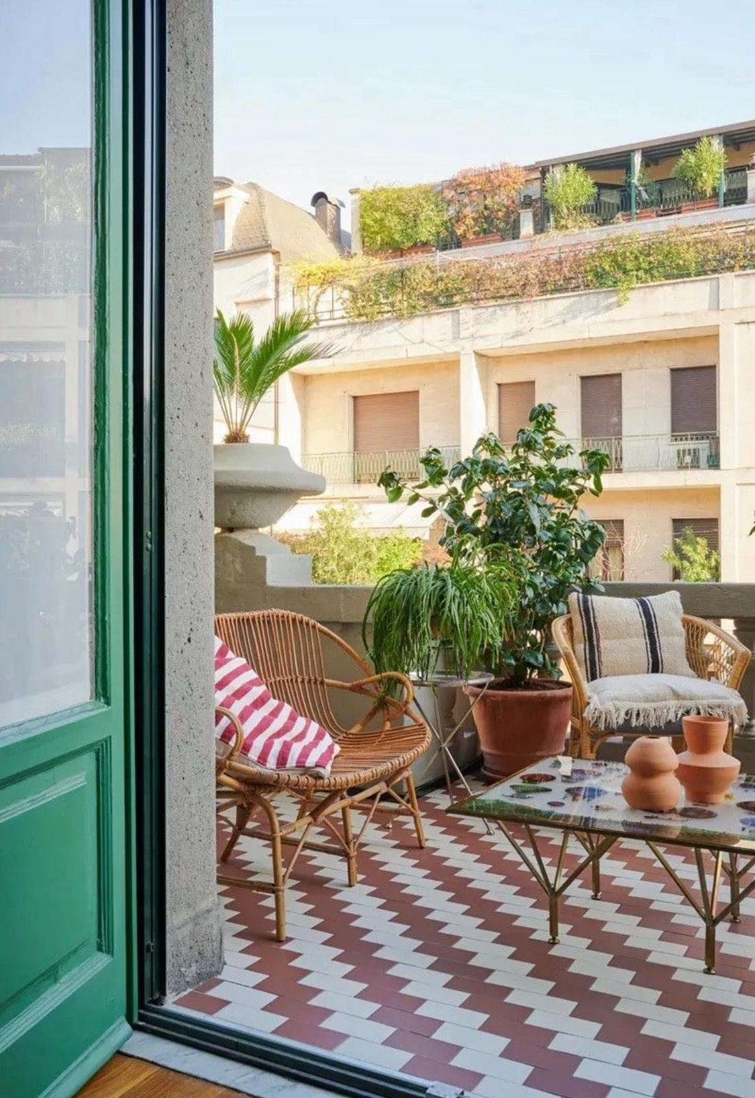 a0f9ff0d-1662-4379-8988-c8b0c75ae3de